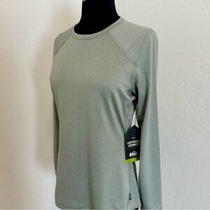 NWT REI Co-op Lightweight Base Layer Long-Sleeve Crew Top - Size Small